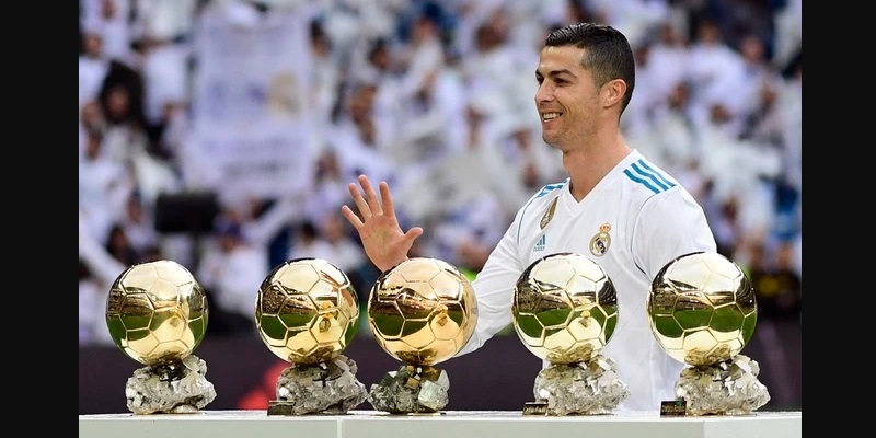 5 quả bóng vàng của Ronaldo